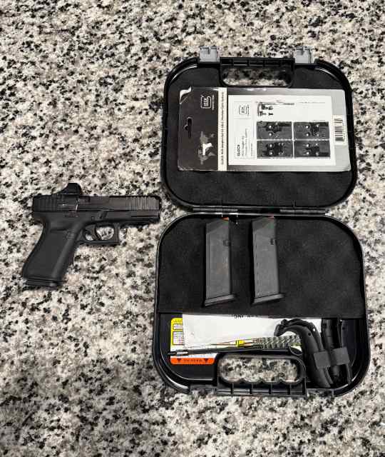 Glock 19 Gen 5 MOS with Holosun Red Dot