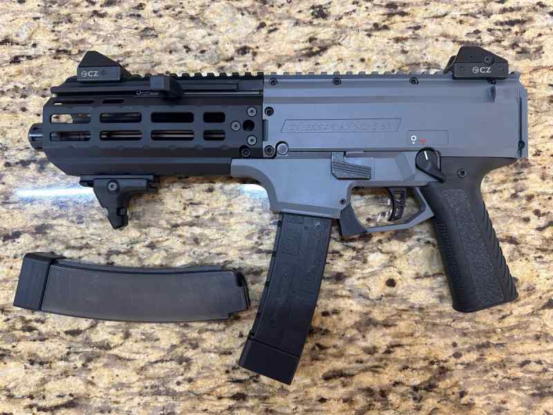 CZ Scorpion EVO 3 S1. 9 mm. Trade.