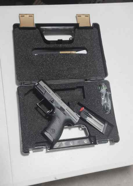 CZ P-10 S 9mm 3.5&quot; Barrel 12-Rounds