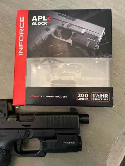 Inforce APL-C weapon light LNIB