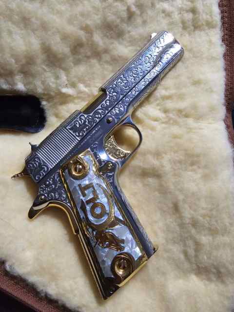 Colt 1911 .45 