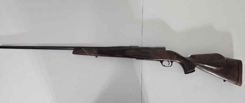 Weatherby Mark V Collectors Rifle