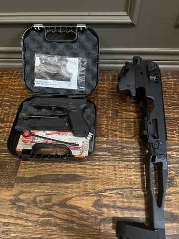 Glock 17 Gen 4 v2.jpg