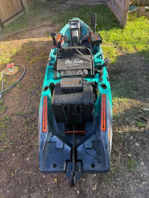 2023 Old town sportsman 106 powered by Minn Kota 
