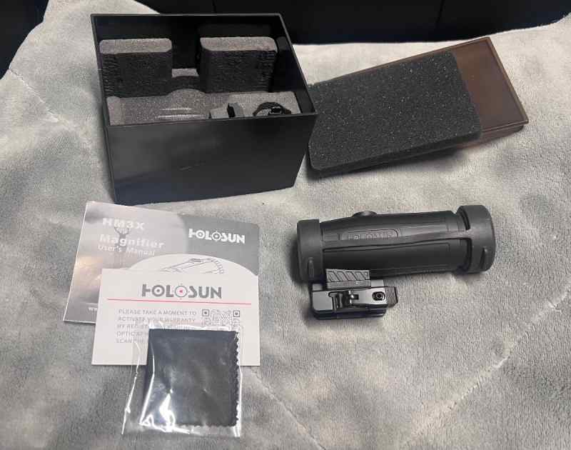 Holosun HM3X magnifier