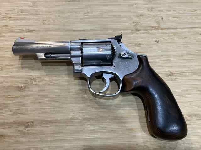 Smith and Wesson 66-3