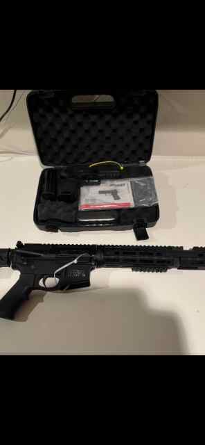 (Price Drop) M&amp;P Sport 2 wth upgraded handguard