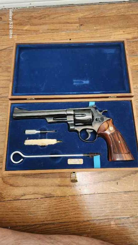 S&amp;W Model 29-2.    .44mag