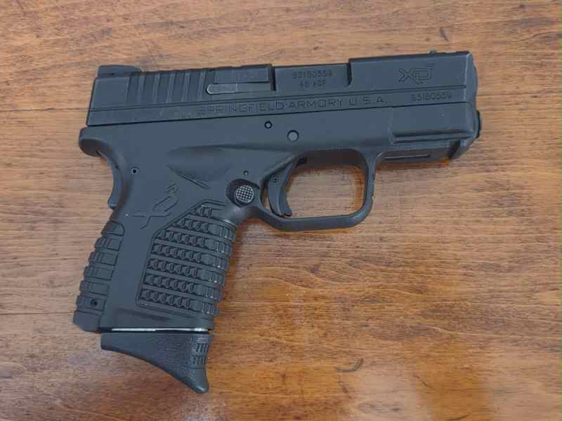 Springfield XDs 3.3 .45 #1.jpg