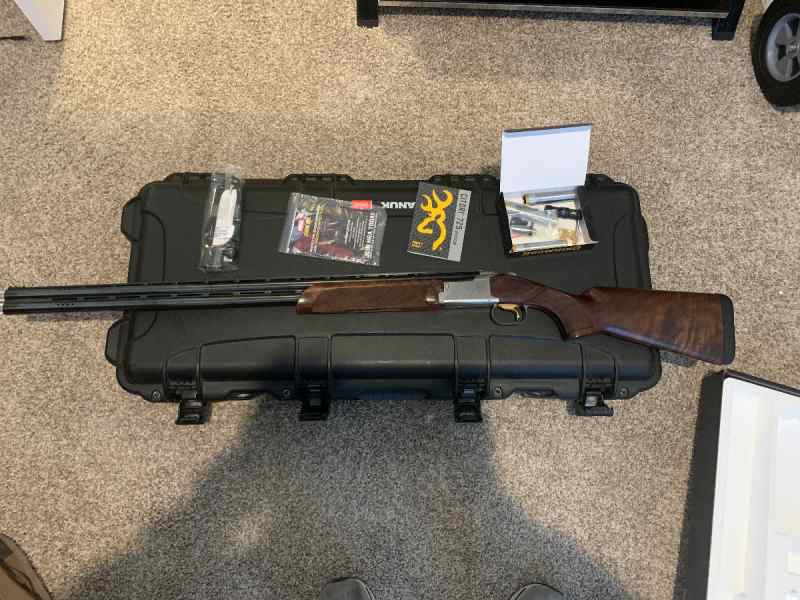  Browning Citori 725 Sporting O/U 12 Guage 32&quot;