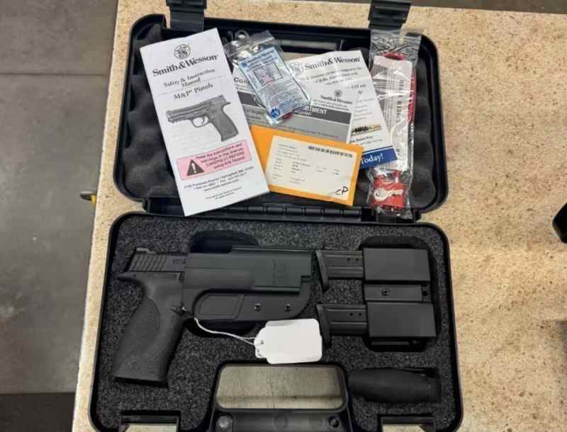 SMITH &amp; WESSON M&amp;P9 M&amp;P 9MM 17RD 