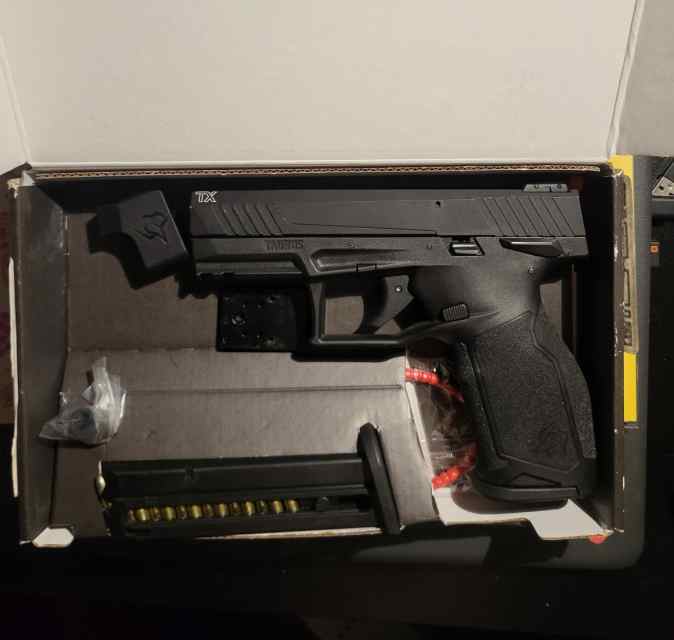 Taurus TX22 