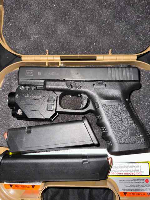 Glock 19