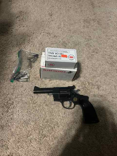 38spc double action revolver 