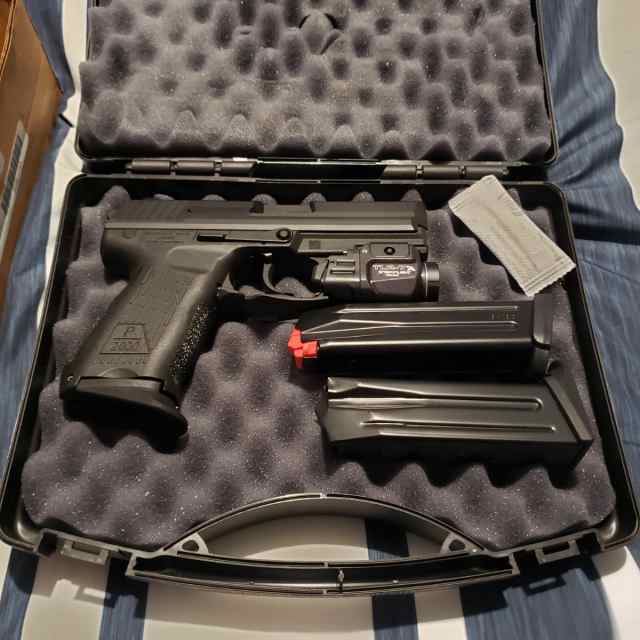 Hk P2000 V3 (brand new) 