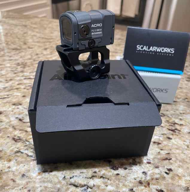 AIMPOINT ACRO P2 &amp; SCALAWORKS MOUNT NEW 