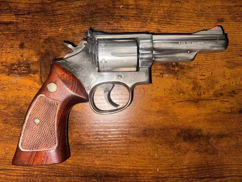 S&amp;W 357 Magnum 19-5 Nickel 