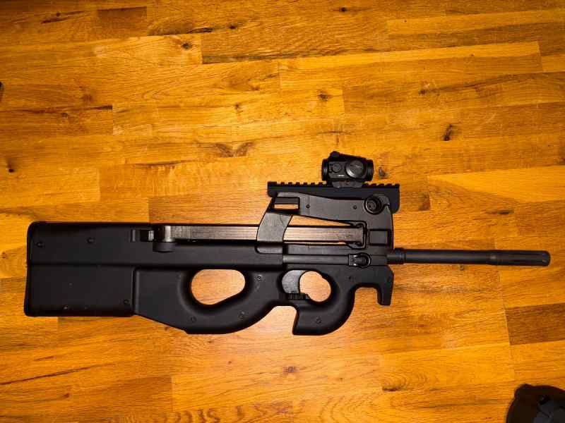 FN PS90/P90