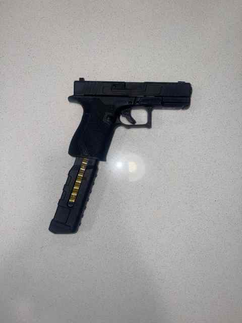 19 Clone – 9mm Compact Pistol