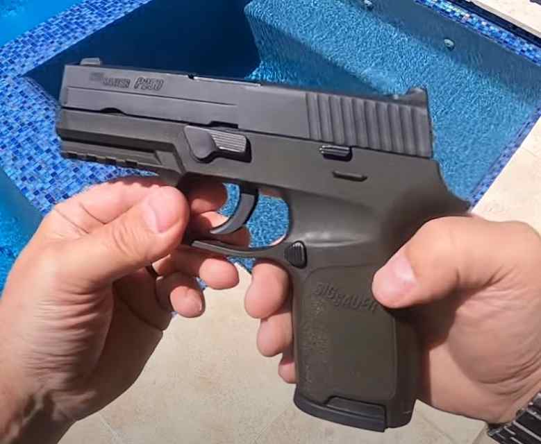 Sig Sauer P250 9mm Sale/Trade (Video)