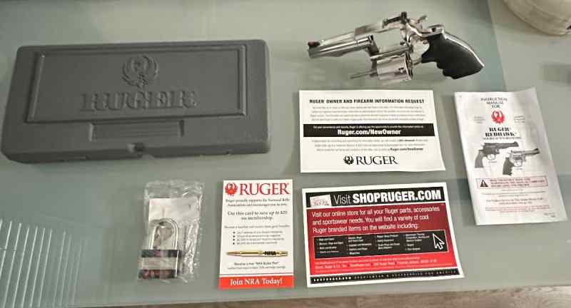 Ruger super redhawk 44 mag   (4 inch barrel)