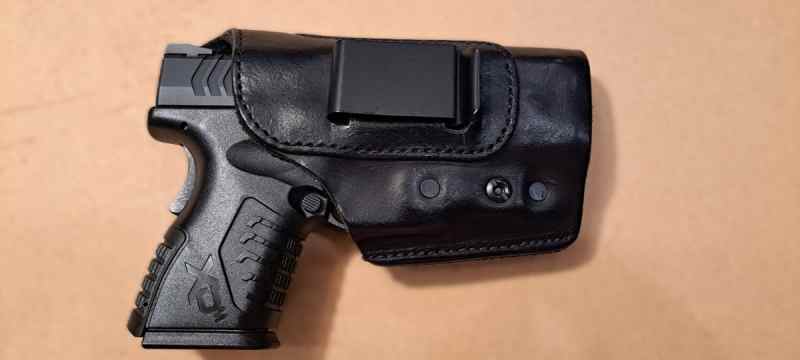 XDMIWBHolster33.jpg