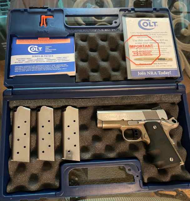 Colt Defender Lightweight - Model 07000D
