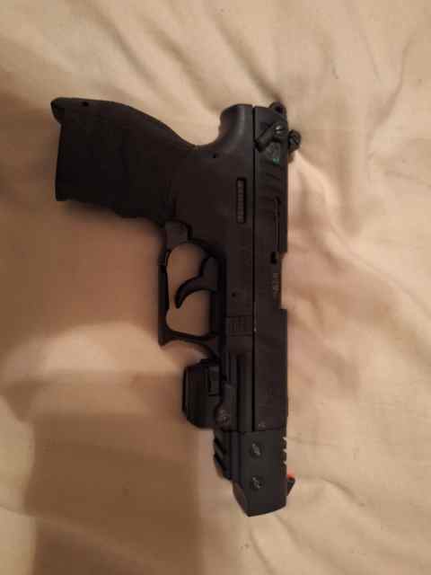 Walther P22