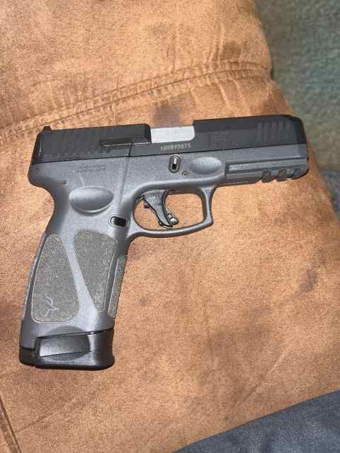 Taurus G3 full size 