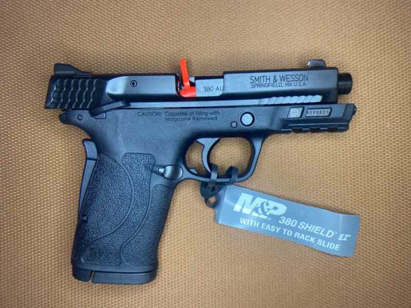 NEW IN BOX - Smith &amp; Wesson M&amp;P® 380 SHIELD™ EZ®