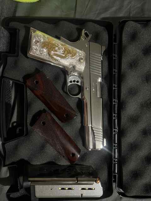 Kimber .45 Custom ll polished