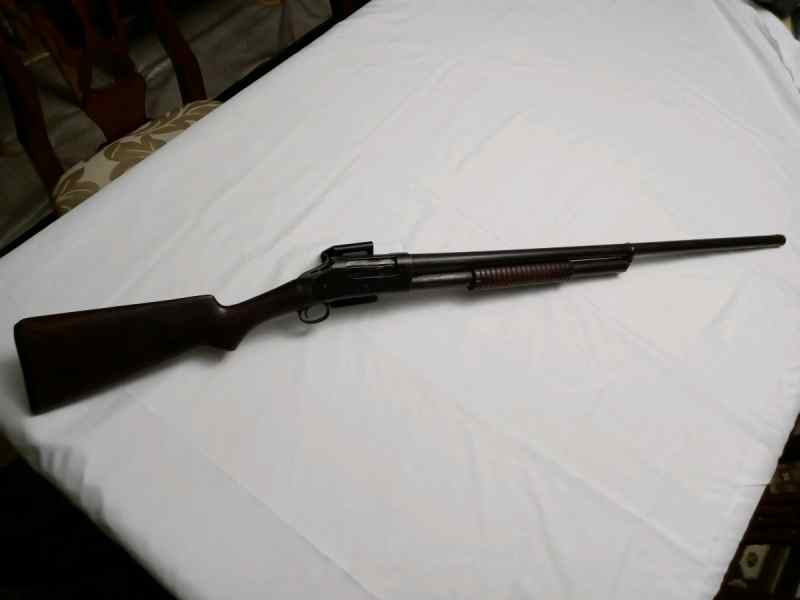 Winchester1897 12 gauge shotgun