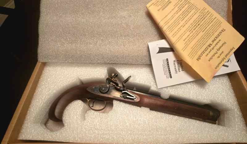 Traditions Kentucky pistol flintlock .50 cal 10&quot; b