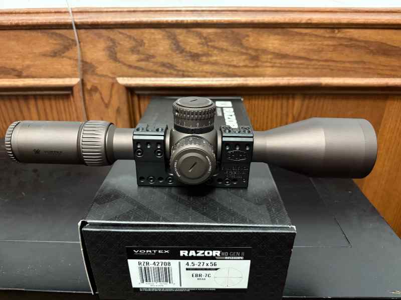 Vortex Razor Gen2 4.5-27 EBR-7C w/ Spuhr mount