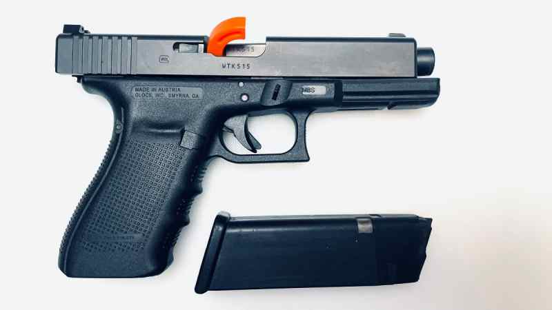 Glock 21 Austria Gen4 .45ACP LE Great Condition