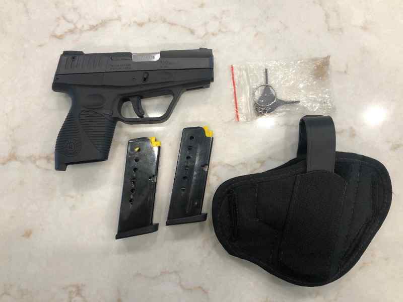 Taurus PT709 Slim