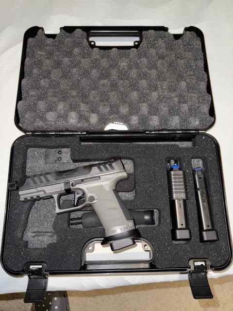 PDP Pro SD Compact Two-Tone Gray