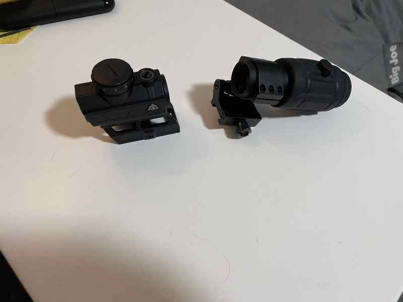 At3 Alpha with RRDM 3x flip magnifier 