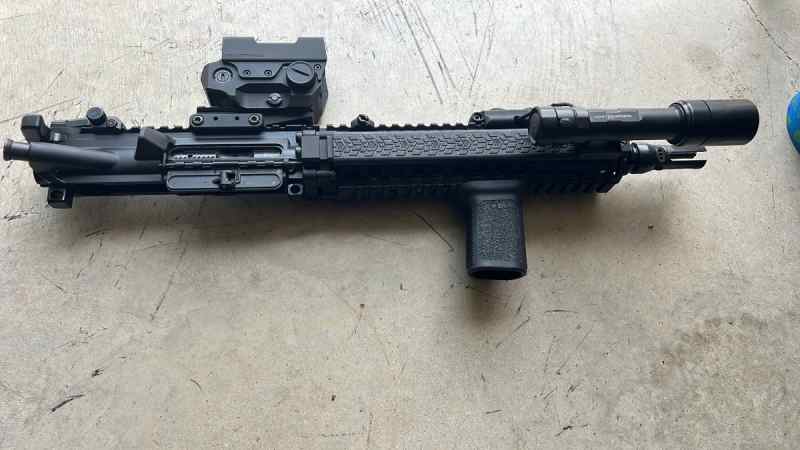 Complete Daniel Defense MK18 upper with extras