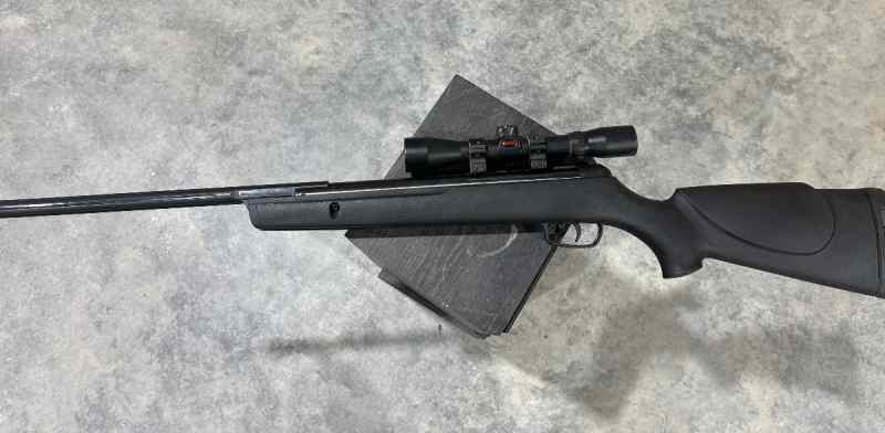 7501971.jpg