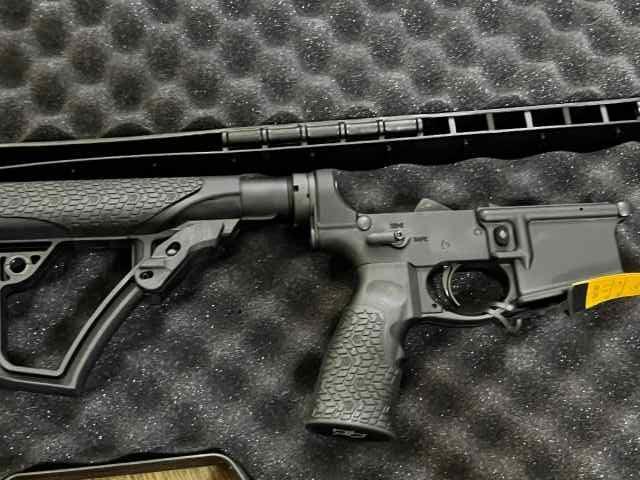Daniel Defense complete lower