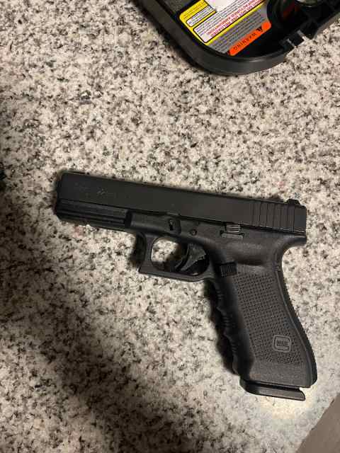 Glock 22 