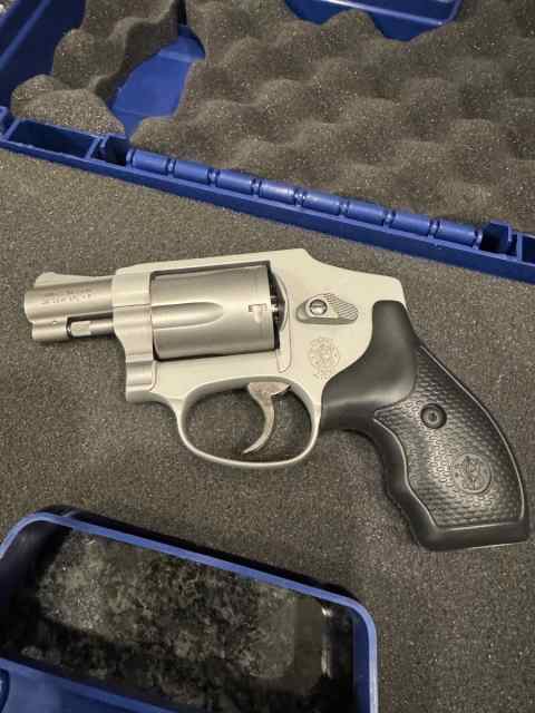 Smith and Wesson 642