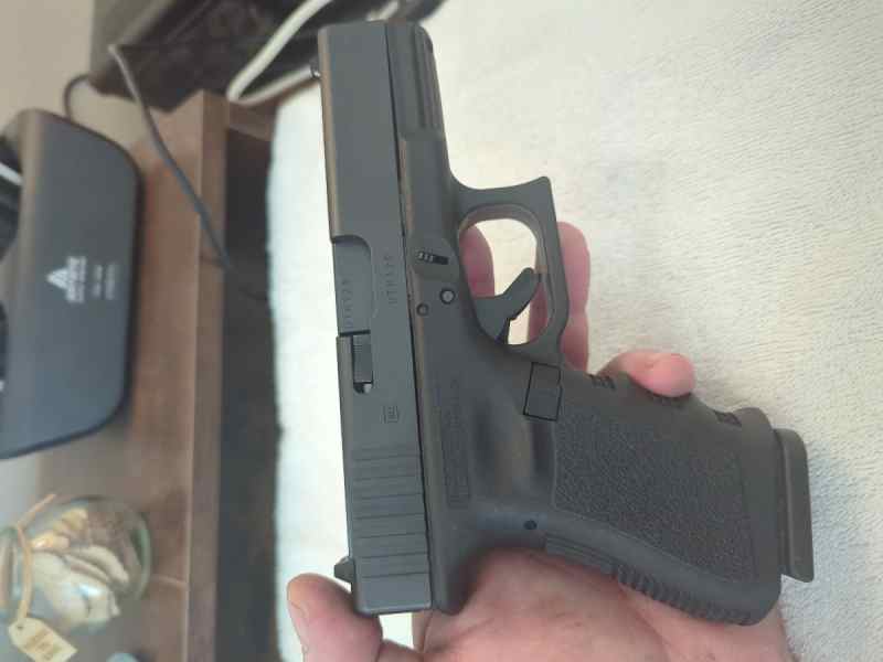 Glock 23 .40 cal in good condition.