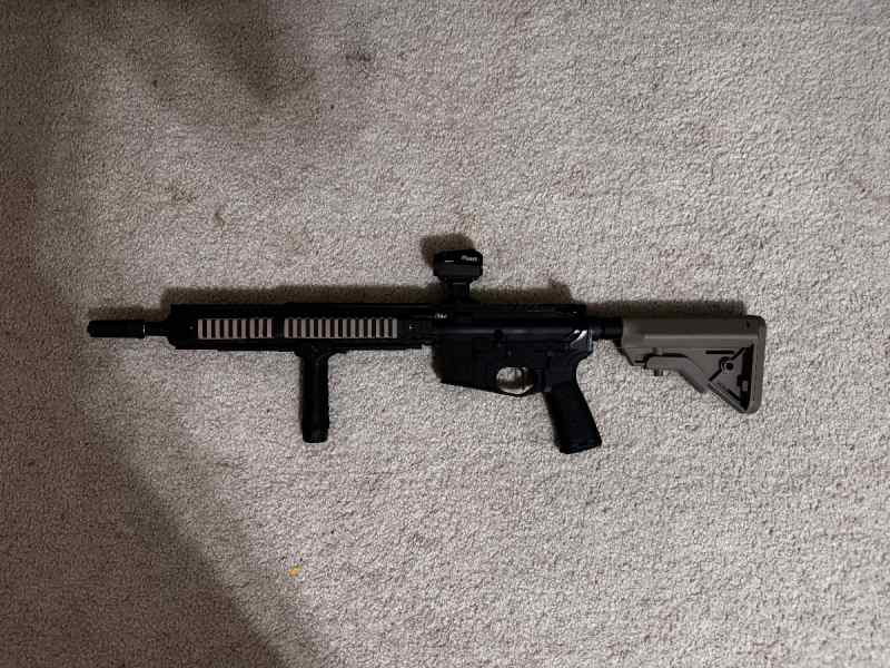 Daniel Defense M4A1 SOCOM Block II build