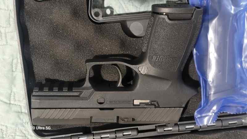 As New: Sig Sauer P320