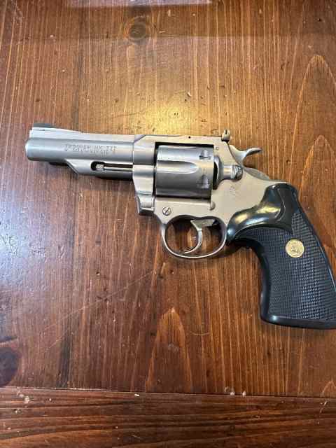 E nickel/ colt guard Colt mk3 trooper 357 revolver