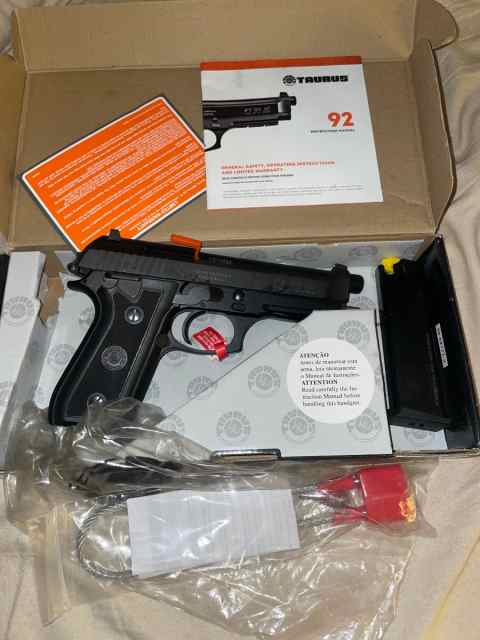 Taurus PT92