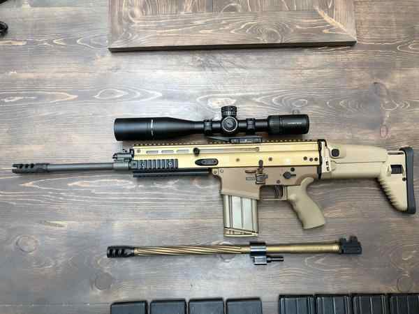FN SCAR 17 with MATCH 6.5 CREEDMOOR and Vortex PST