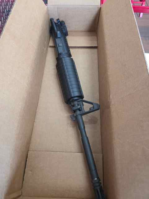 Colt Le6920 upper $450 complete in .556